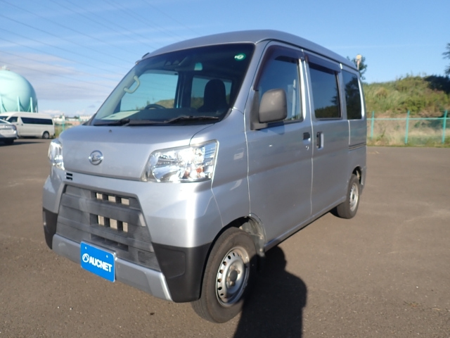 DAIHATSU HIJET VAN 2019
