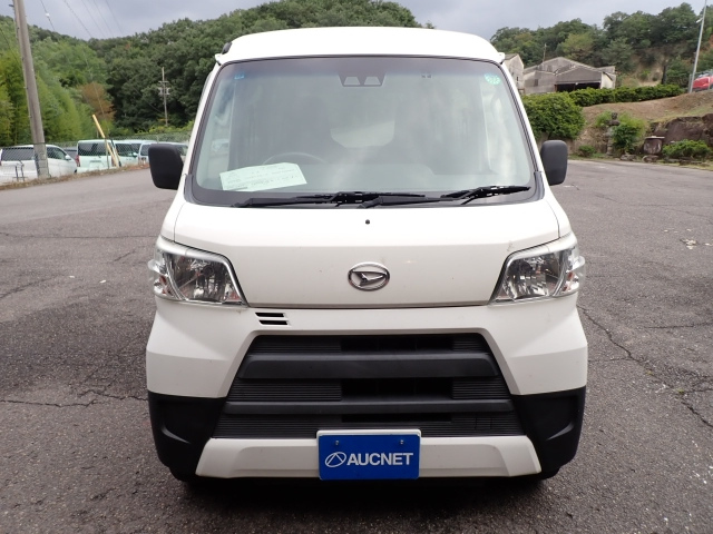 DAIHATSU HIJET VAN 2018
