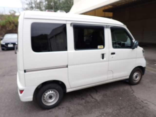 DAIHATSU HIJET VAN 2018