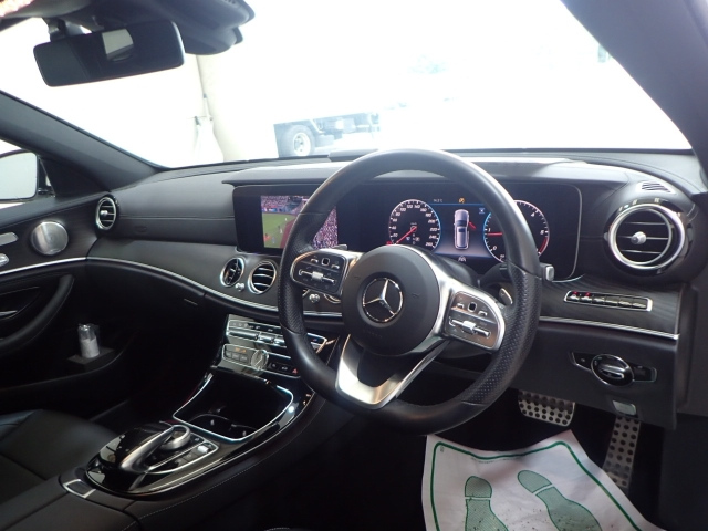 MERCEDES BENZ E CLASS WAGON 2018