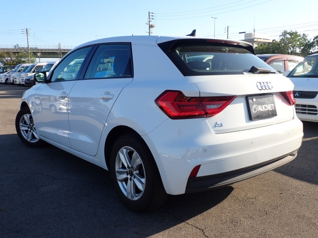 AUDI A1 2021