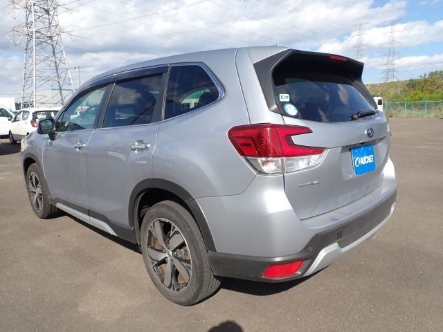 SUBARU FORESTER 2019