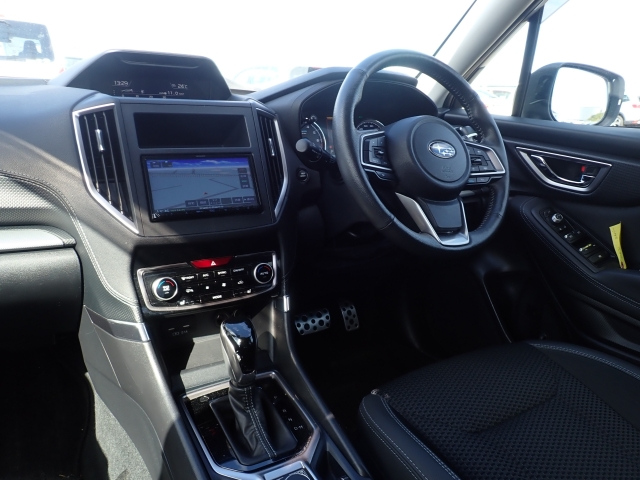 SUBARU FORESTER 2019