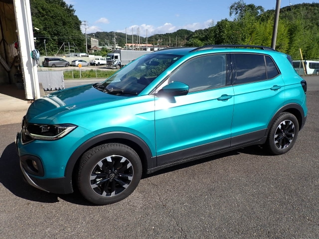 VOLKSWAGEN T-CROSS 2023