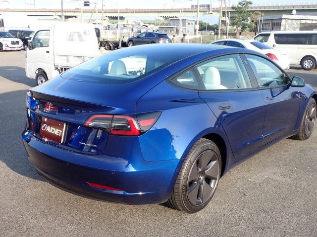 TESLA MODEL3 2023