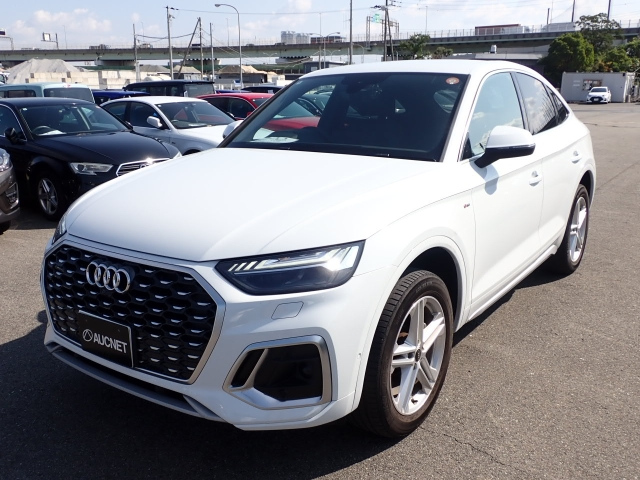 AUDI Q5 2022