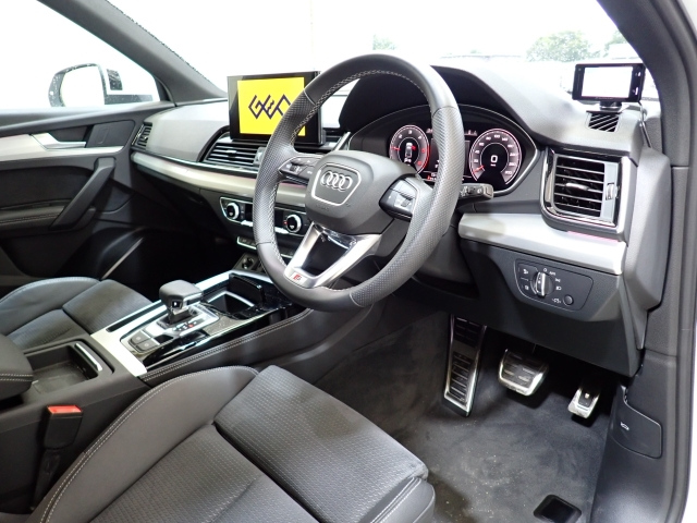 AUDI Q5 2022