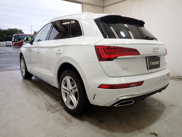 AUDI Q5 2022