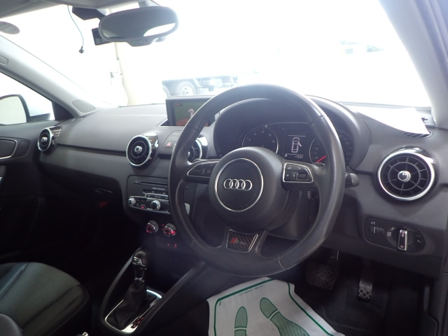 AUDI A1 2014