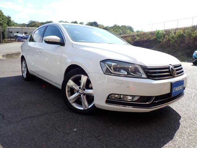 VOLKSWAGEN PASSAT 2014