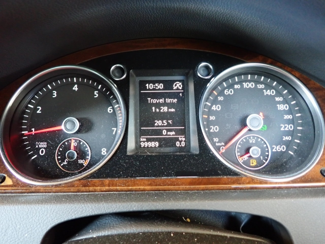 VOLKSWAGEN PASSAT 2014