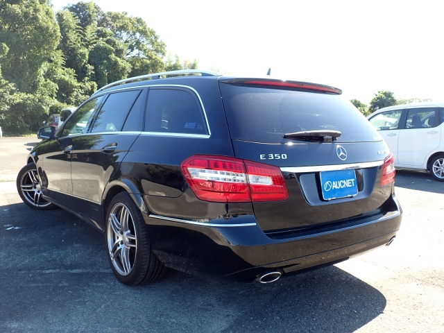 MERCEDES BENZ E CLASS WAGON 2010