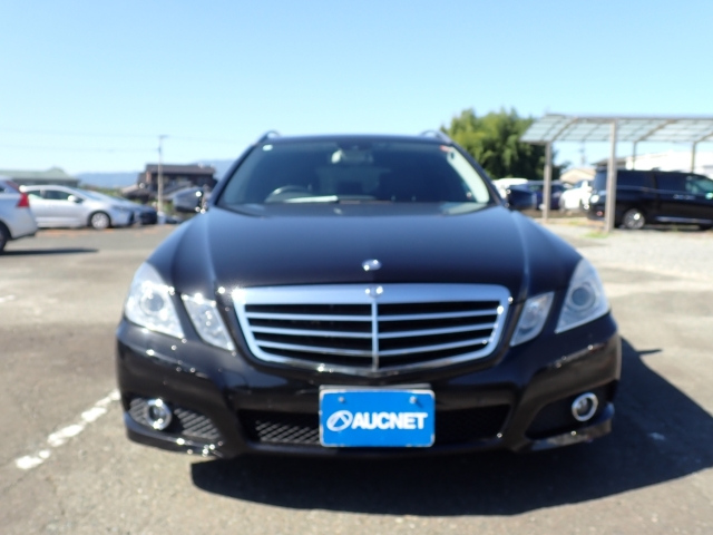 MERCEDES BENZ E CLASS WAGON 2010