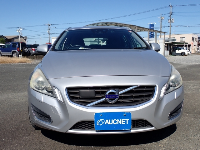 VOLVO V60 2012
