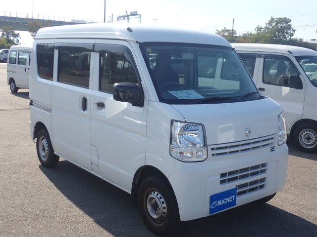 NISSAN CLIPPER VAN 2021
