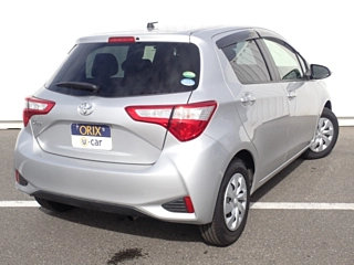 TOYOTA VITZ 2019