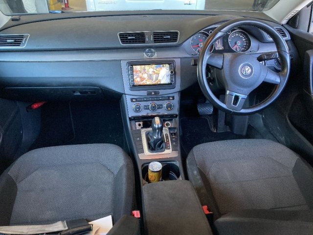 VOLKSWAGEN PASSAT VARIANT 2013