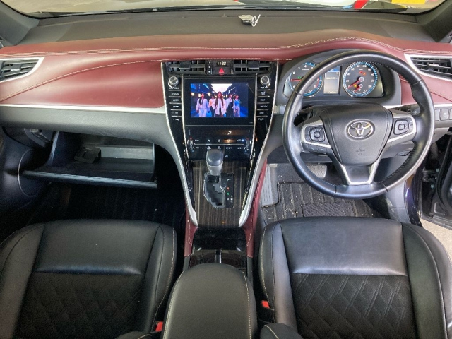 TOYOTA HARRIER 2016