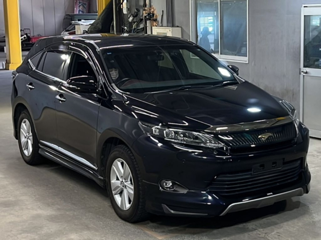 TOYOTA HARRIER 2016