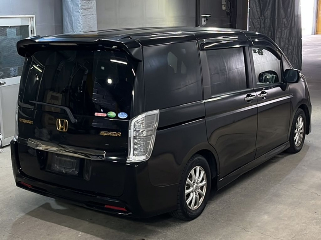 HONDA STEP WAGON 2014