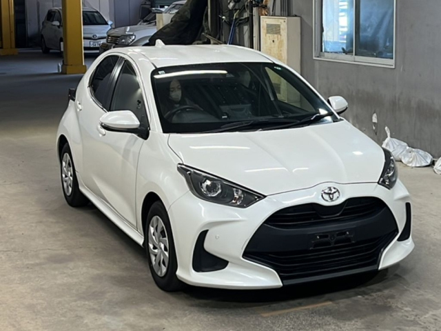 TOYOTA YARIS 2021