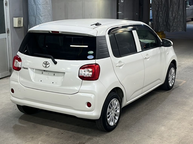 TOYOTA PASSO 2016