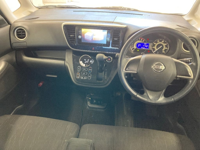 NISSAN DAYZ ROOX 2015