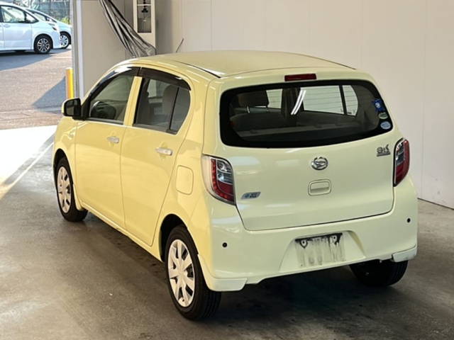 DAIHATSU MIRA E S 2012