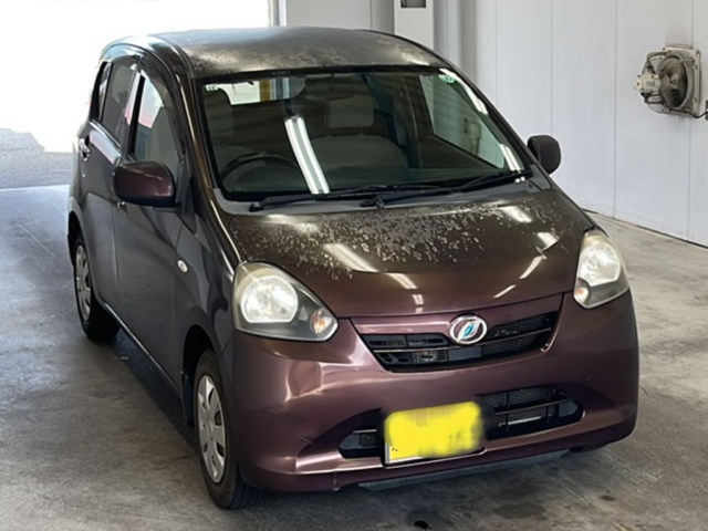 DAIHATSU MIRA E S 2011