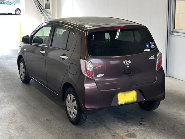 DAIHATSU MIRA E S 2011