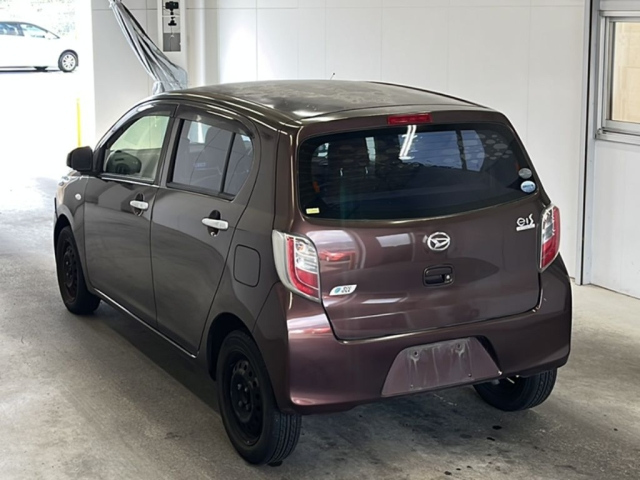 DAIHATSU MIRA E S 2012