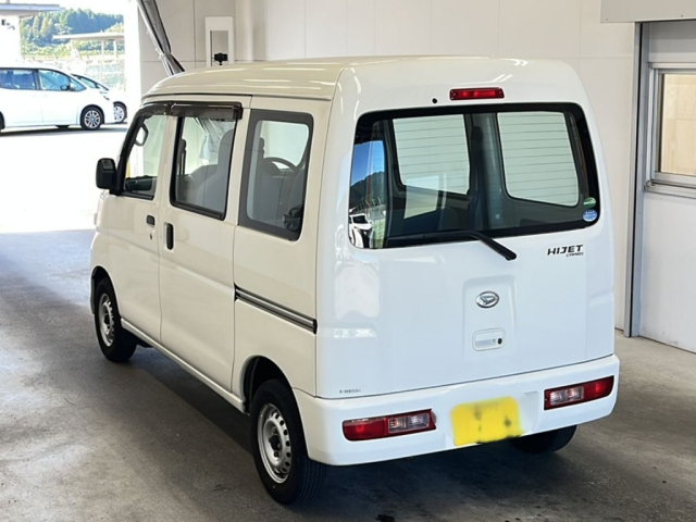 DAIHATSU HIJET VAN 2016