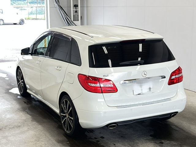 MERCEDES BENZ B CLASS 2014