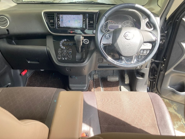 NISSAN DAYZ ROOX 2017