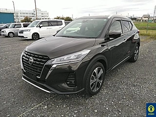 NISSAN KIX 2022
