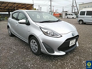 TOYOTA AQUA 2018