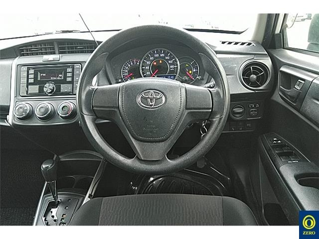 TOYOTA COROLLA FIELDER 2018