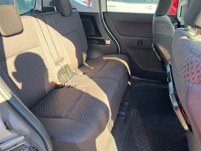 MITSUBISHI DELICA D2 2016