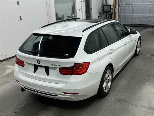 BMW 3 SERIES 2012