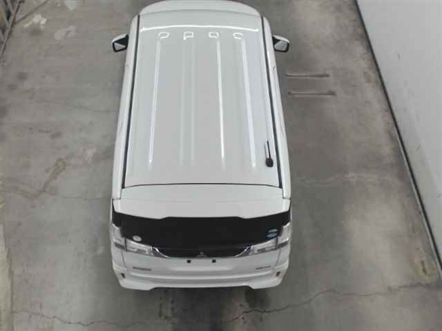 MITSUBISHI DELICA D2 2018