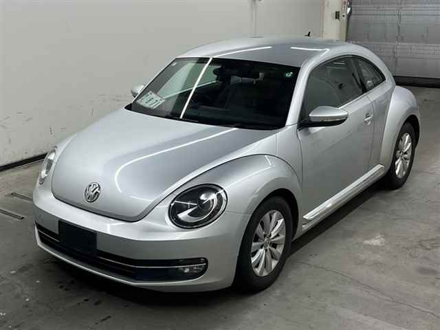 VOLKSWAGEN THE BEETLE 2012