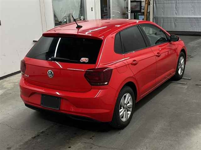 VOLKSWAGEN POLO 2020