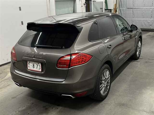 PORSCHE CAYENNE 2012