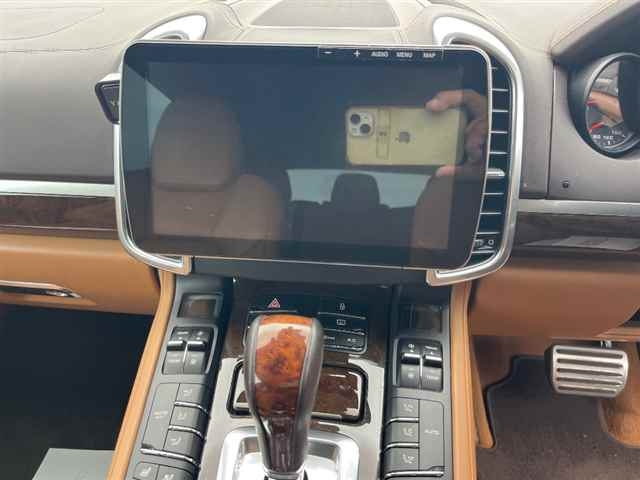 PORSCHE CAYENNE 2012