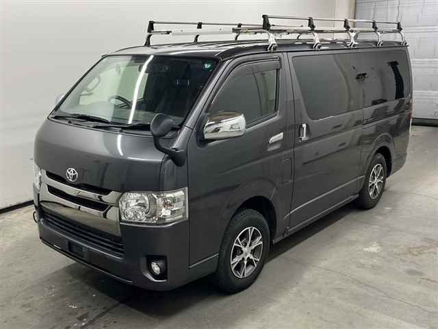 TOYOTA REGIUS ACE VAN 2017