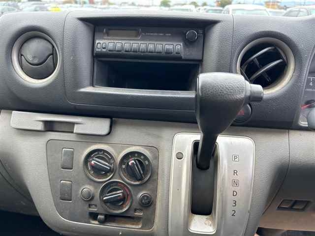 NISSAN CARAVAN VAN 2015