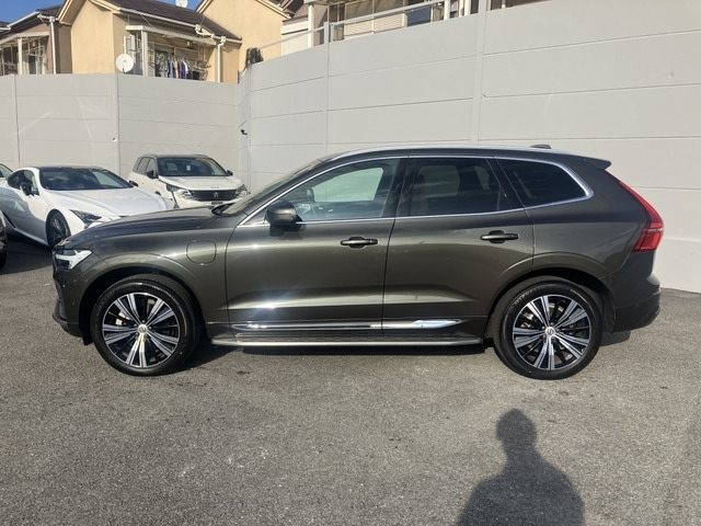 VOLVO XC60 2021