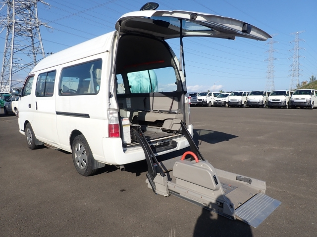NISSAN CARAVAN VAN 2011