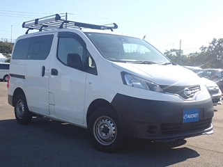 NISSAN NV200 2020