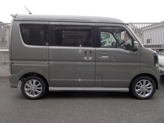 SUZUKI EVERY WAGON 2025